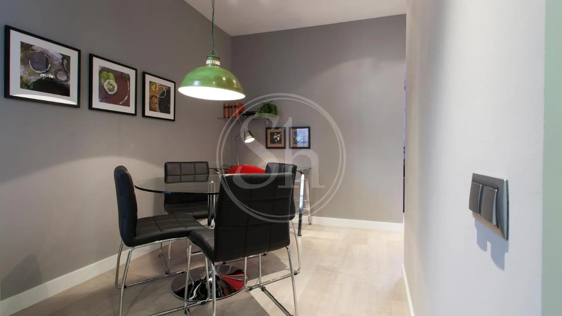 Acogedor Apartamento Junto A Sagrada Familia Barcelona 0*,  Spain