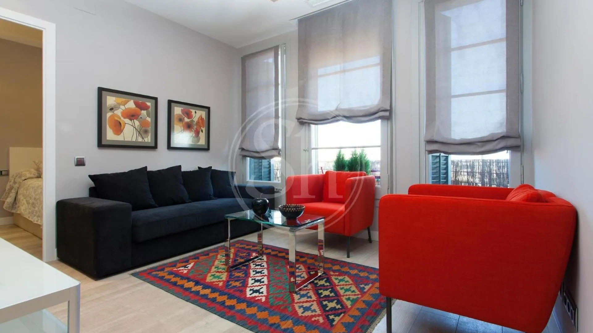 Acogedor Apartamento Junto A Sagrada Familia contacts